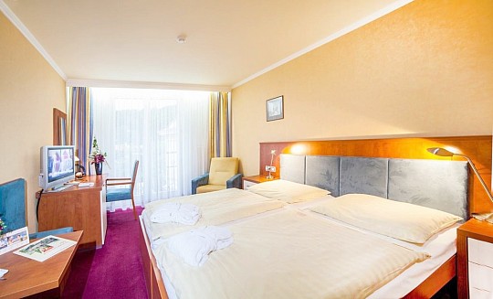 HOTEL CONCORDIA - Relaxace a regenerace pro tělo a duši na 3 noci - Karlovy Vary (4)