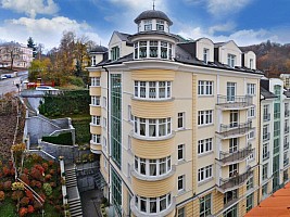 Karlsbad Grande Madonna Spa & Wellness Hotel