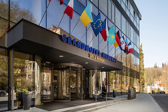 GRANDHOTEL NABOKOV SPA & WELLNESS - Dotek lázní - VČASNÝ NÁKUP - Mariánské Lázně