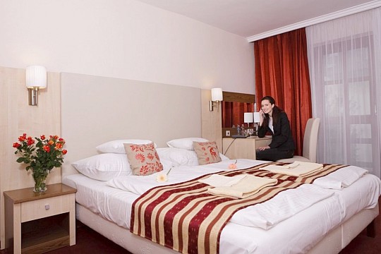 HOTEL PIROSKA - Relaxační pobyt na 4 noci (2)
