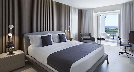 Neptune Luxury Resort (2)