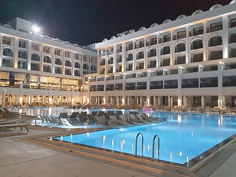 Sunthalia Hotel & Resort