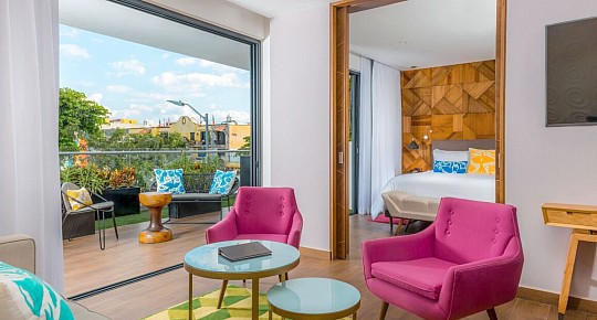 The Fives Downtown Hotel & Residences, Curio Collection by Hilton (2)