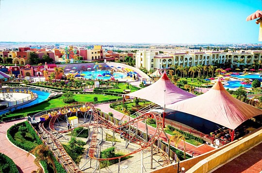Serenity Fun City Resort (3)
