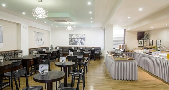 Hermes Hotel (4)