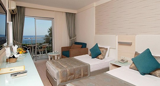 Grand Okan Hotel (2)