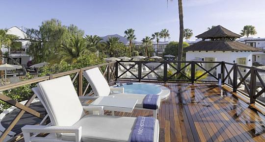 H10 White Suites (5)