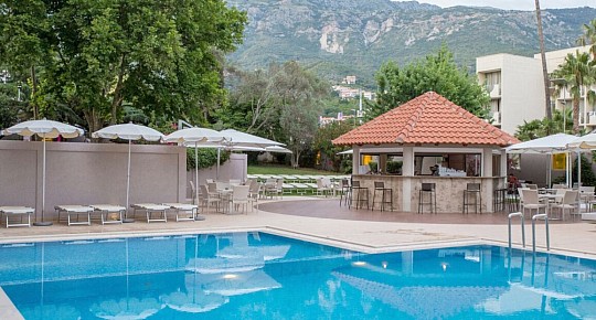 Hotel Tara (2)