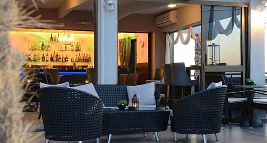 Marianna Hotel Apartments (5)