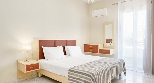 Axos Hotel (3)
