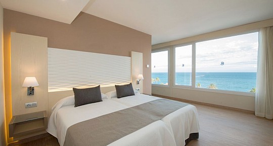 Suitehotel Playa del Inglés - Adult Only (2)