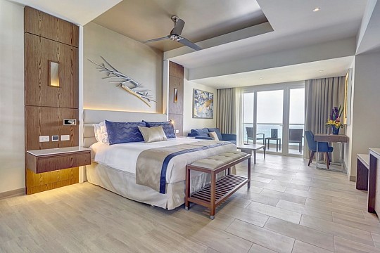 Royalton CHIC Suites Cancun Resort & Spa (2)