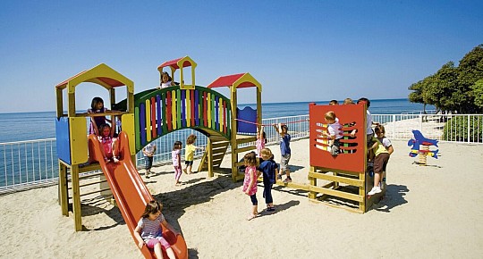 Lanterna Resort (3)