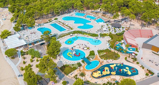 Zaton Holiday Resort (2)