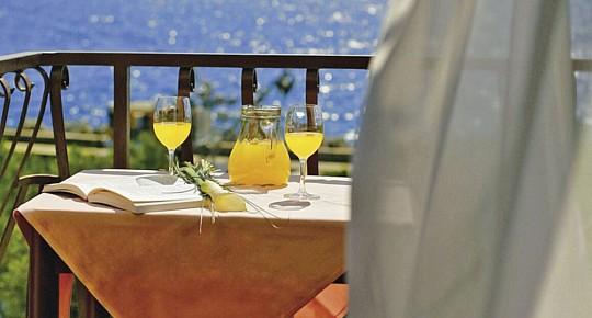 Hotel Mediteran (2)
