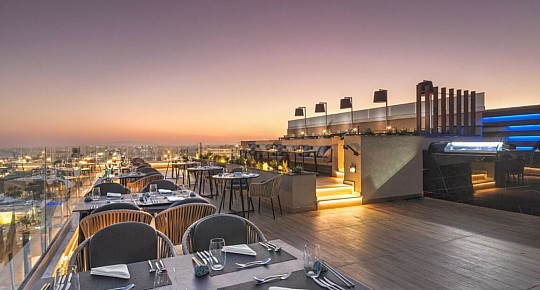 Amanti - MadeForTwo Hotels (3)
