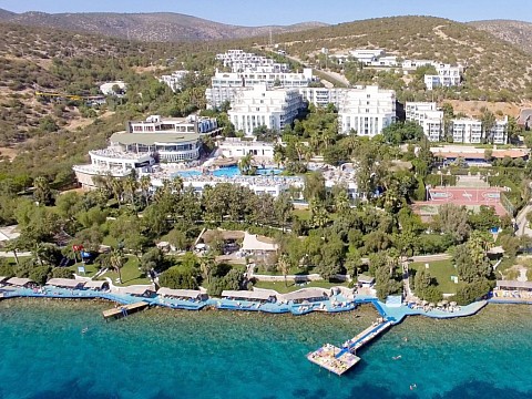 Bodrum Holiday Resort and Spa