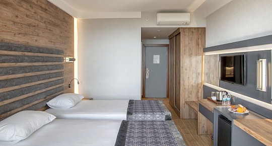 Riviera Zen Hotel (2)