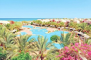 Dream Lagoon & Aqua Park Resort
