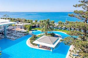 Oceanis Beach Hotel