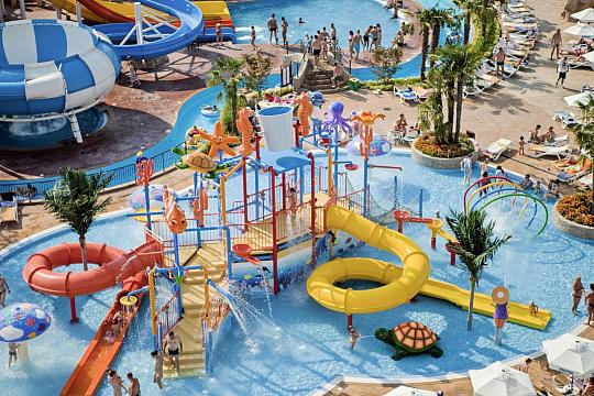 DIT Evrika Beach Club Hotel (3)