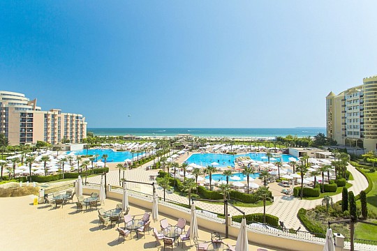 DIT Majestic Beach Resort (4)