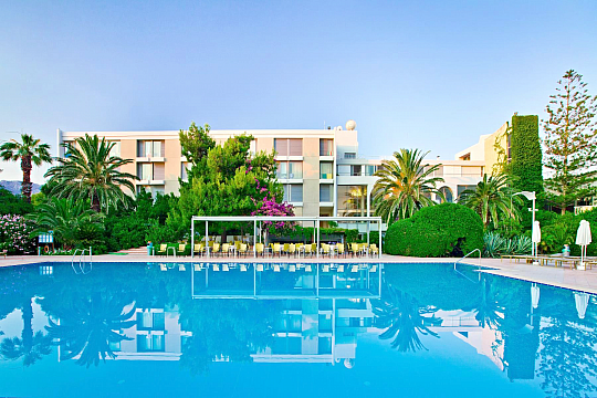 Caravia Beach Hotel (3)
