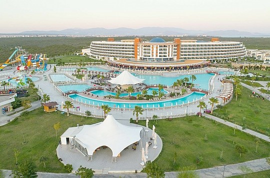 Aquasis De Luxe Resort & Spa (2)