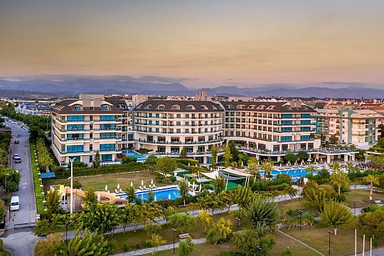 Commodore Elite Suites (4)