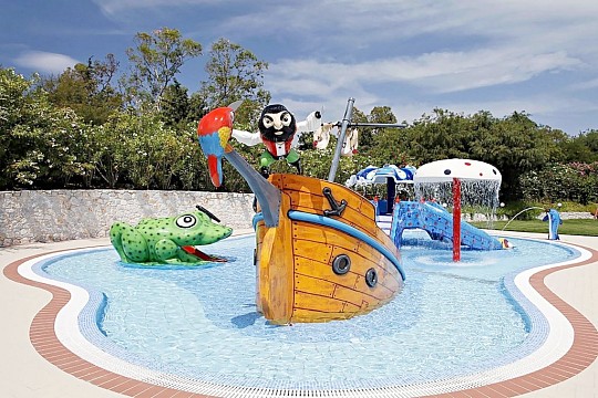Pilot Beach Resort (4)