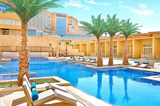 HILTON PLAZA HOTEL (3)