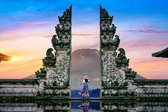 Čína, ako ju nepoznáte s predĺžením na ostrove Bali