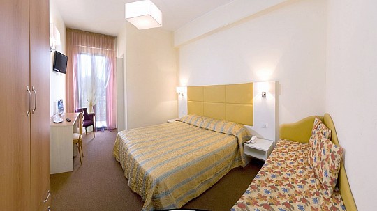 Hotel St. Moritz (2)