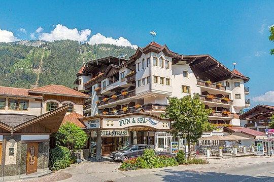 Sporthotel Strass