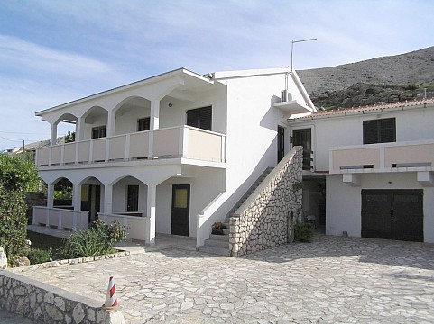 Vila HERENDA (2)