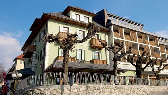 hotel Lovec  u jezera Bled (3)
