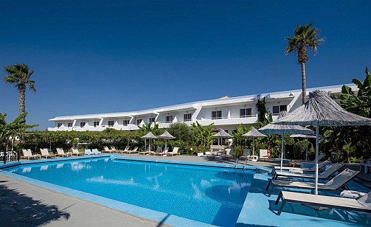 Costa Angela Seaside Resort (2)