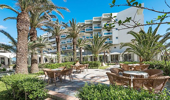 Hotel Apollo Beach (2)