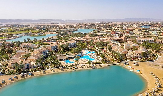 Hotel Mövenpick Resort & Spa El Gouna (2)