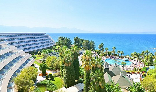 Hotel Grand Blue Sky