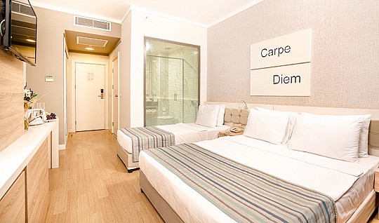 Hotel Orfeus Queen (3)