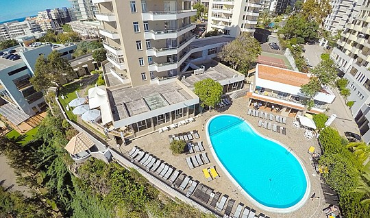 Aparthotel Duas Torres (3)