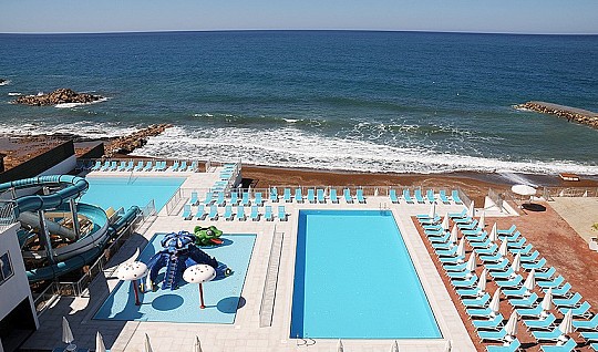 Hotel Lonicera West (ex. Gold Island Family) (2)