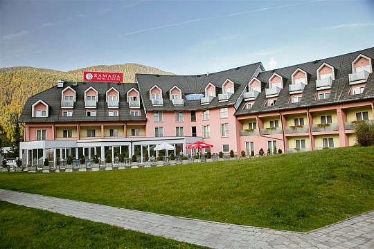 RAMADA Hotel & Suites - Kranjska Gora - DOBRODRUŽSTVÍ KEKEC (3) (3)