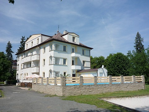 BELLEVUE - Doksy - 7 DNŮ / 6 NOCÍ NA MÁCHÁČI (2)