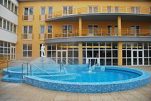 Hunguest Apollo Hotel