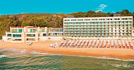 Hotel Marina Sunny Day