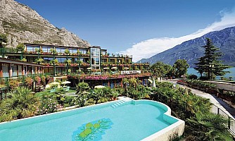 Alexander Hotel
