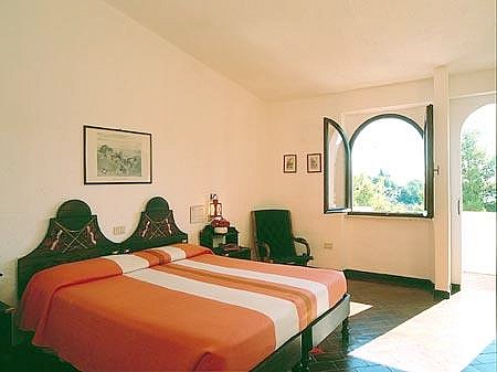 Hotel CALA DI MOLA (5)