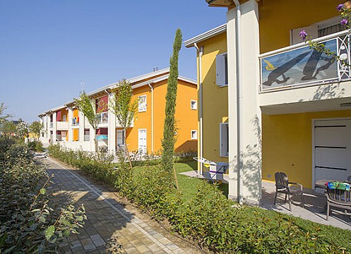 Green Village (4)